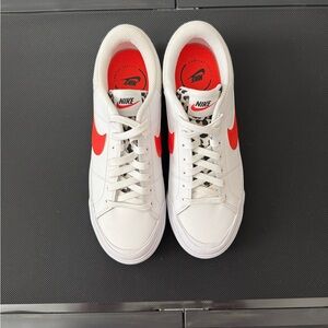 Nike White and Coral Sneakers